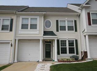 4055 Britwell Pl, Fairfax, VA 22033