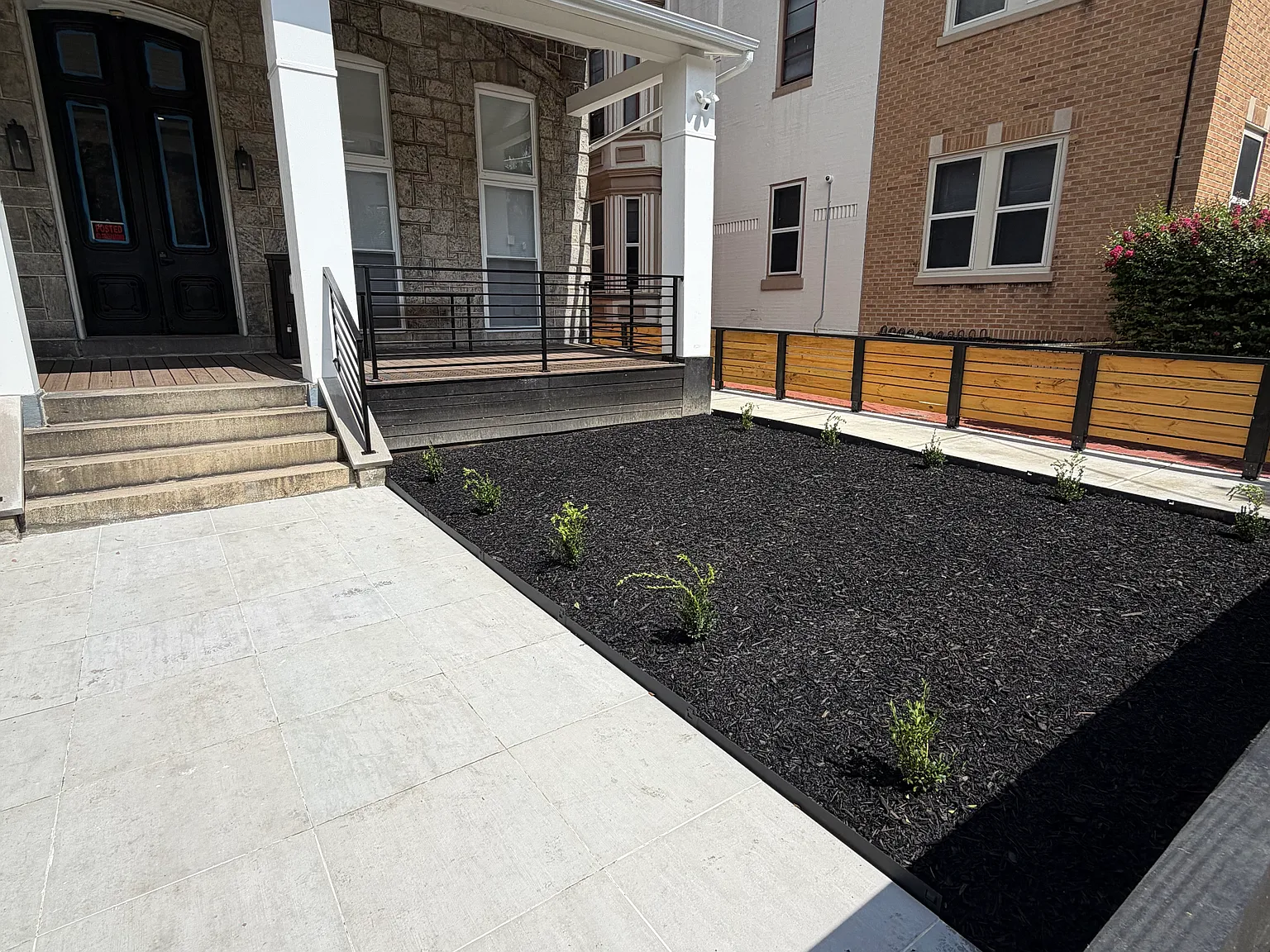 4 bed, $5,200 — Photo 1