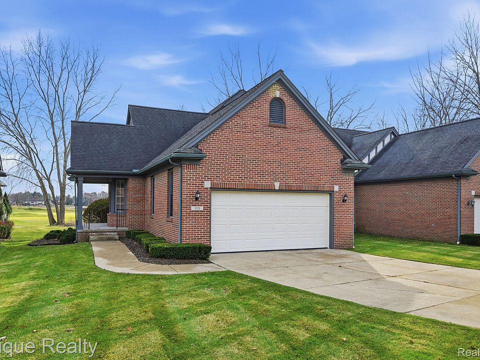 1st image of 115 Sandhills Ln