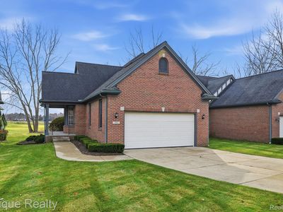 115 Sandhills Ln, Lake Orion, MI, 48362