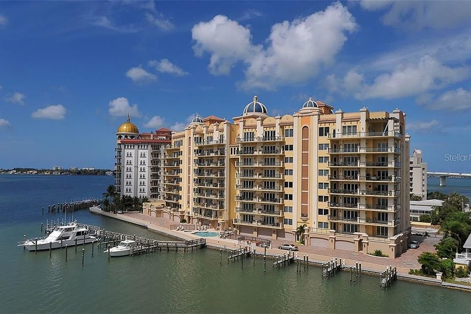 464 Golden Gate Point #302, Sarasota, FL 34236 | Zillow