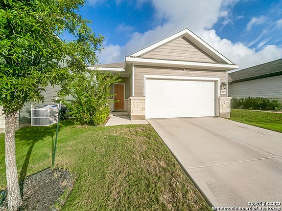 2nd image of 7827 Abbey Pl