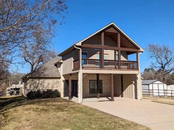 6163 Peninsula Point Dr, Athens, TX 75752