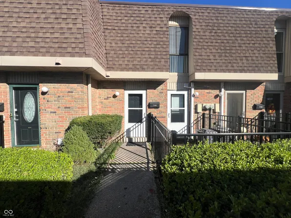 7348 N Countrybrook Dr, Indianapolis, IN 46254