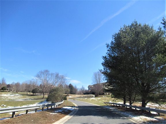 5th image of 1674 Bullock Cir