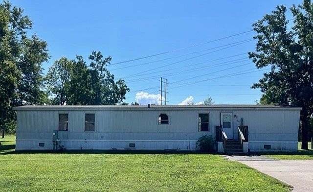 2nd image of 504 Osprey Dr
