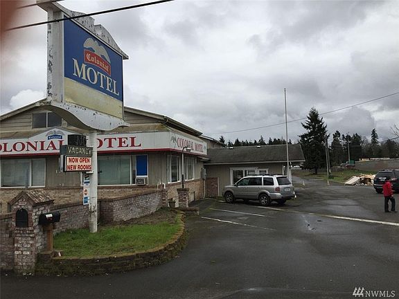 2nd image of 12117 Pacific Hwy SW