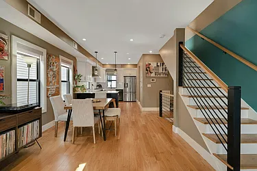 305 Arlington Avenue, #2