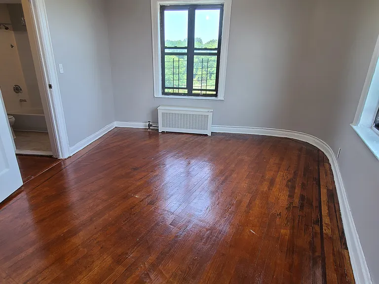 12 Elton St #6 — Photo 13
