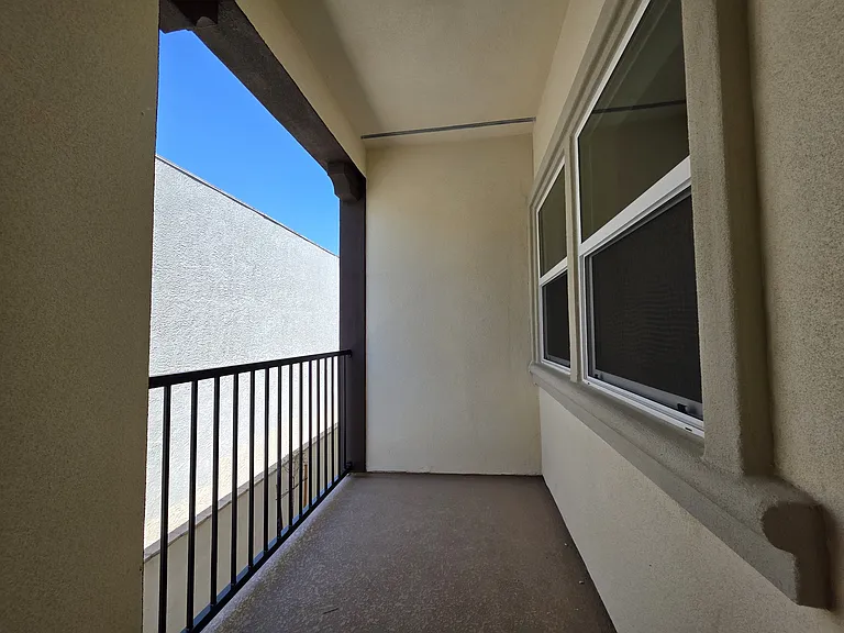 1626-1630 W Mission Blvd #103 — Photo 10