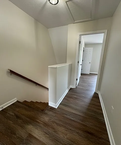 119 E Inskip Dr #F — Photo 13