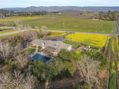 3325 Dry Creek Rd, Napa, CA, 94558