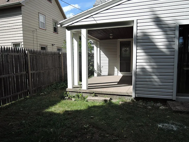 237 Merrill St — Photo 20