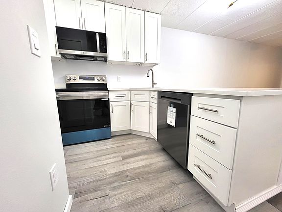 5th image of 5 Linden St APT 2J