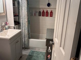 6050 42nd St, Riverside, CA 92509