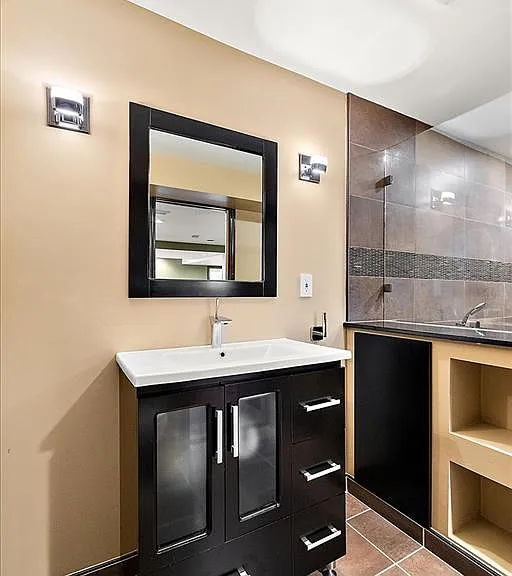 43054 Oxford Ct — Photo 20