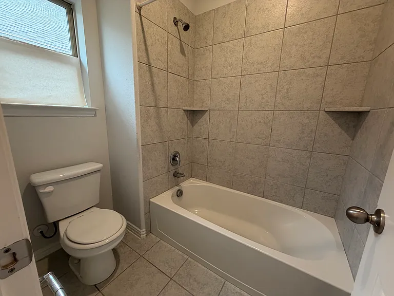 4721 Cash Dr — Photo 32