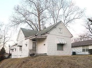 2701 Jackson St, Saint Joseph, MO 64507