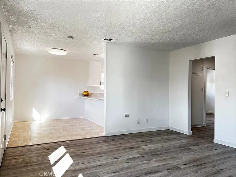 7631 Amazon Dr #4 — Photo 8
