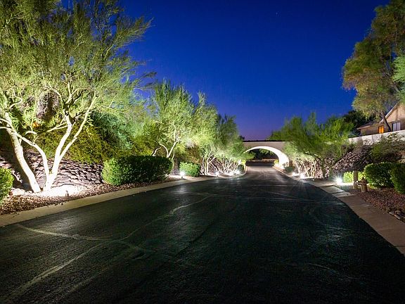 2nd image of 1130 W Masters Cir