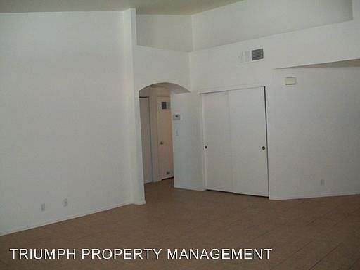 4th image of 4820 Grey Wolf Ln Unit 201