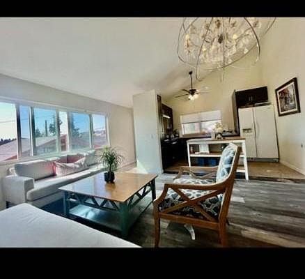1st image of 4213 Yosemite Way #1