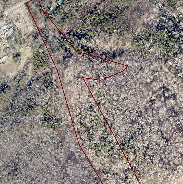 2nd image of E Raccoon Valley Dr