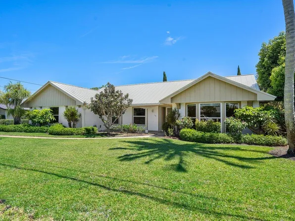 60 Yacht Club Place, Tequesta, FL 33469