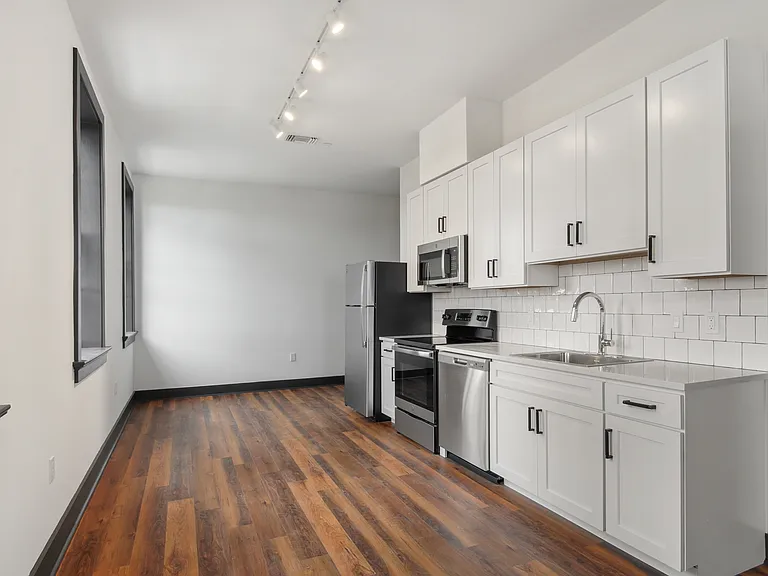 Thirty60 Lofts — Photo 14