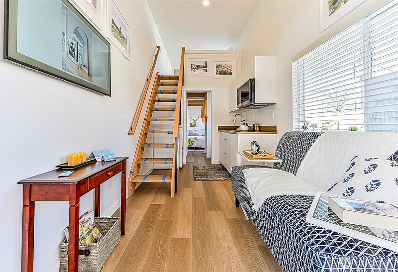 3rd image of 3312 Harrison Avenue #49