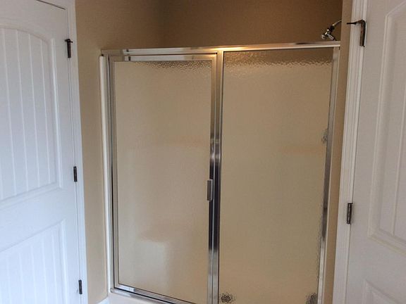 5th image of 115 Lee Road 2180