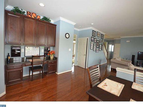 5th image of 232 Murphy Dr