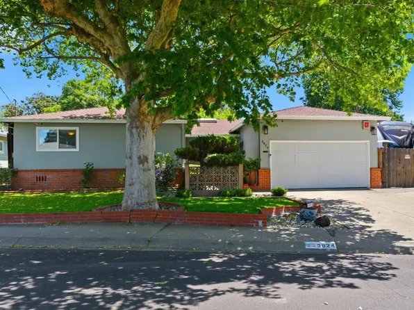 3824 E Beechwood Drive, Concord, CA 94519