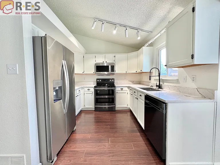 12267 Forest Way #1 — Photo 3