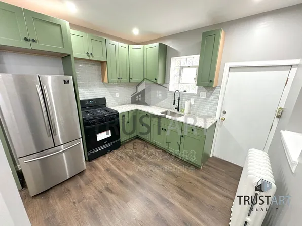 1953 N Hollywood St, Philadelphia, PA 19121