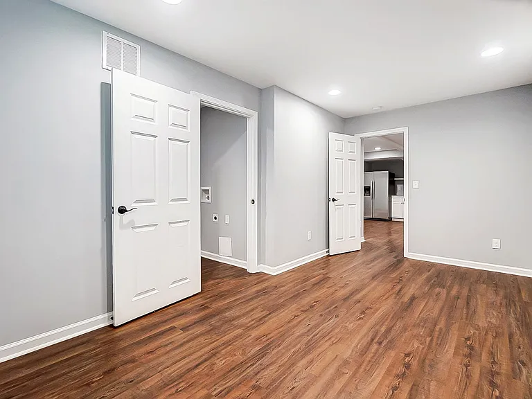 1724 Dunkirk Dr — Photo 44