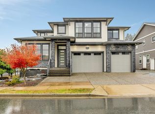 8379 McTaggart St, Mission, BC V2V 0G3