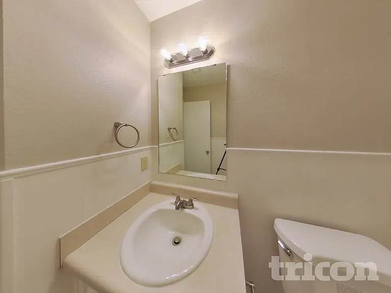 7629 Mansfield Way — Photo 15