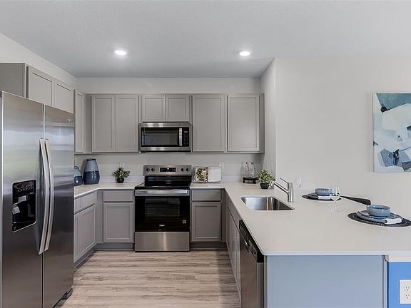 7th image of this home