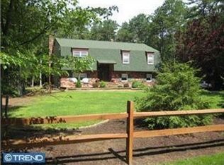 5 Birch Ct, Shamong, NJ 08088