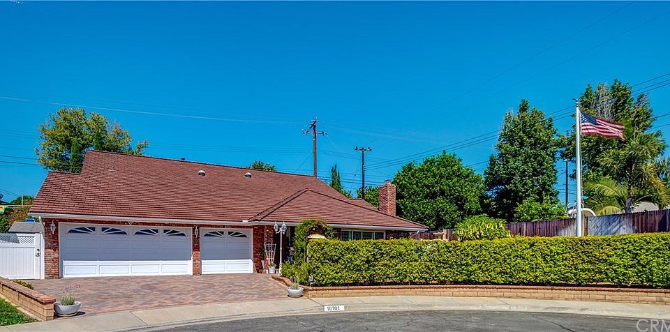 1st image of 10101 Groveland Ave