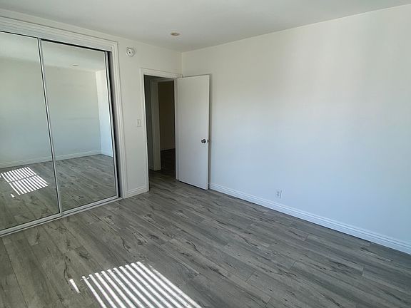 3rd image of 1331 Havenhurst Dr APT 202