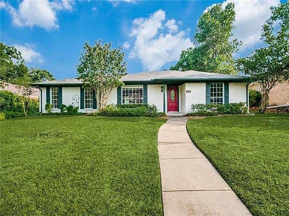 2nd image of 2728 Leameadow Dr