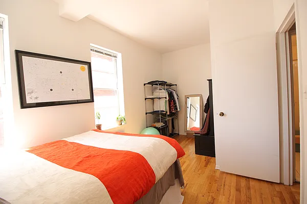 Rented by City Connections Realty | media 13