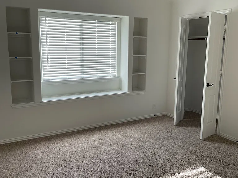 1004 Timber Ridge Dr — Photo 16