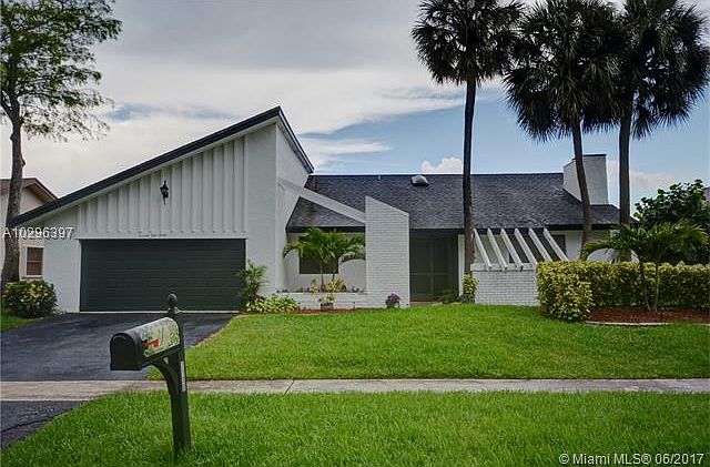 1st image of 7130 NW 48th Ct