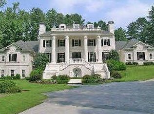 9260 Old Southwick Pass, Johns Creek, GA 30022