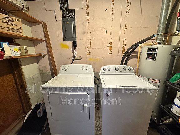 4th image of 1806 NW 38th Ter