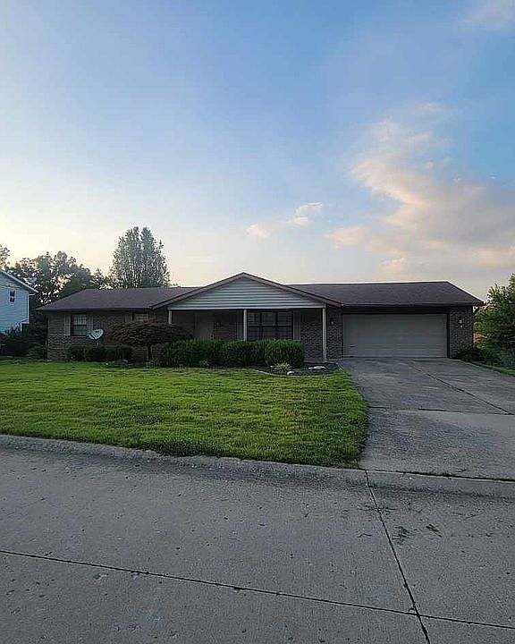 1st image of 3414 Glenview Dr