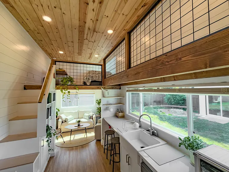 306 Shady Ln #B — Photo 2